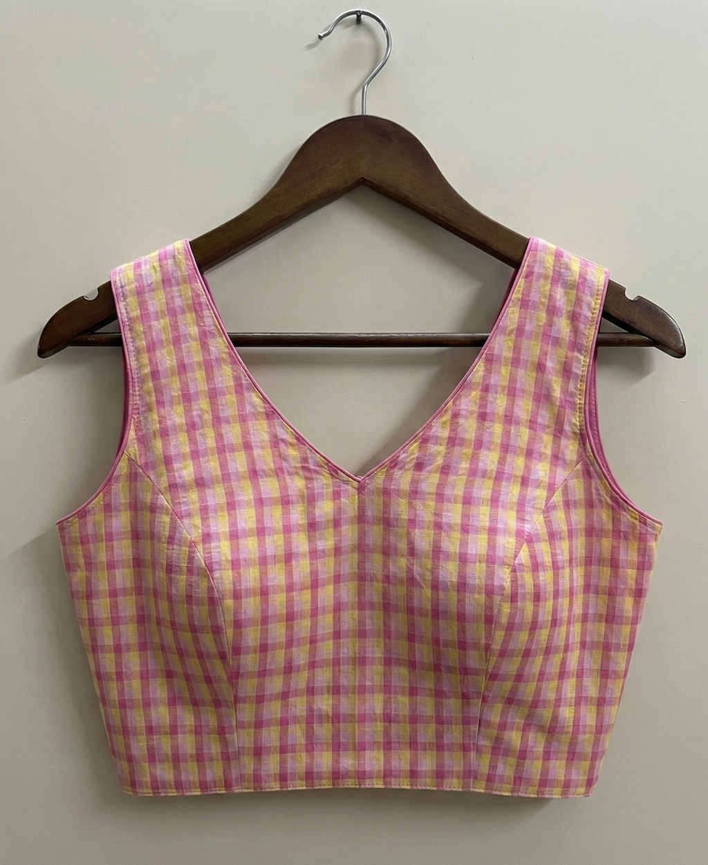 Gulaal Checkered Set